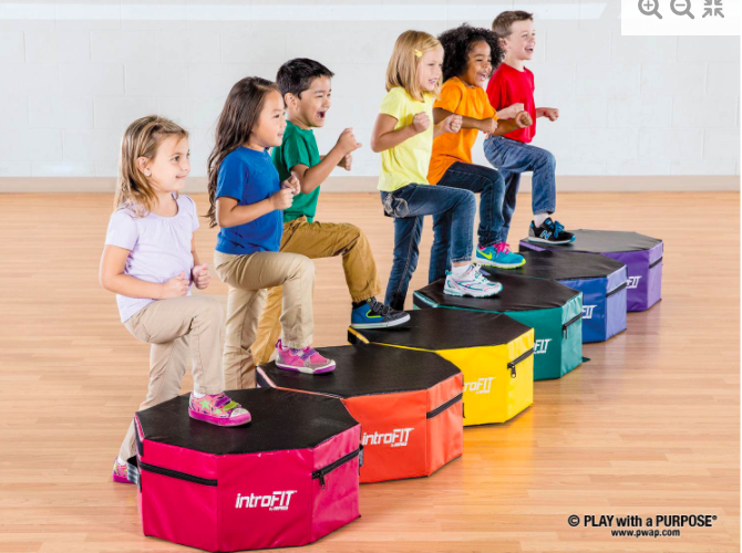 Rainbow® IntroFit™ Plyo Boxes 玩具盒